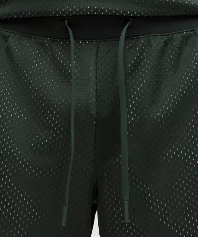 Lululemon Double-layered Mesh Linerless Short 5"