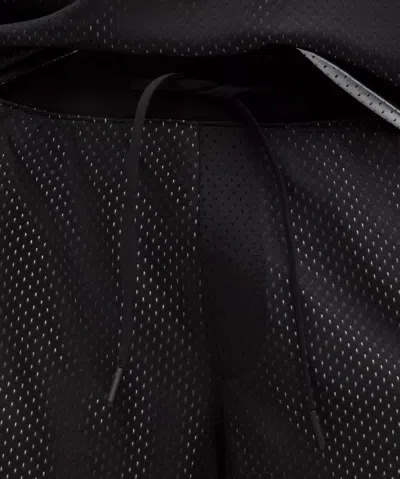 Lululemon Double-layered Mesh Linerless Short 5"