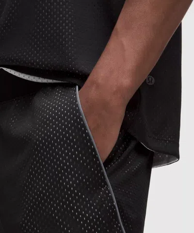 Lululemon Double-layered Mesh Linerless Short 5"
