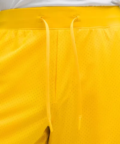 Lululemon Double-layered Mesh Linerless Short 7"