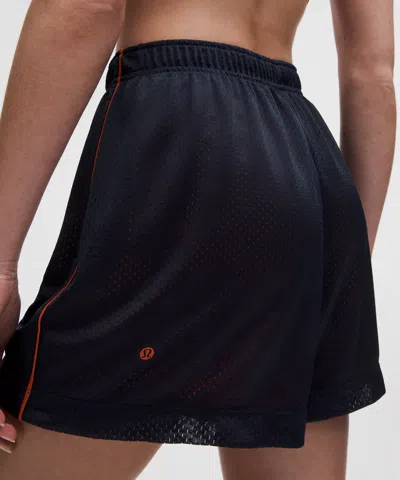 Lululemon Double-layered Mesh Mid-rise Short 5"