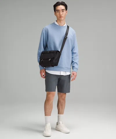 Lululemon Wunderlust Messenger Bag 6.5l