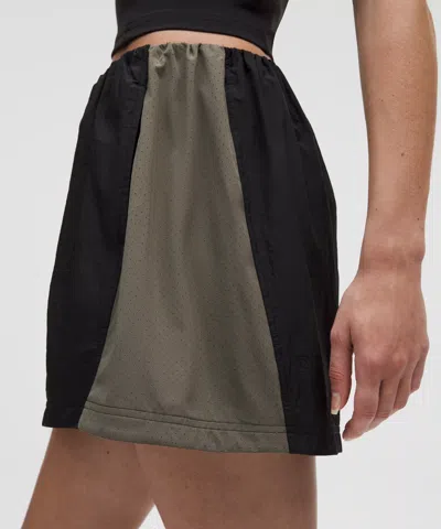 Lululemon Nylon High-rise Short 5"
