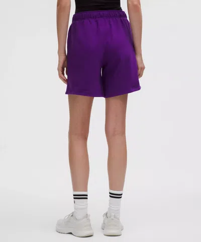 Lululemon Scuba Mid-rise Oversized Short 7"