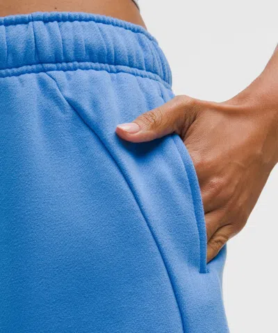 Lululemon Scuba Mid-rise Oversized Short 7"