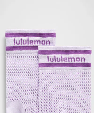 Lululemon Unisex Open Knit Quarter Socks