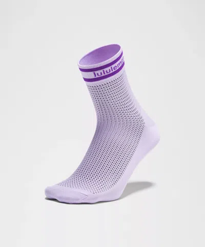 Lululemon Unisex Open Knit Quarter Socks