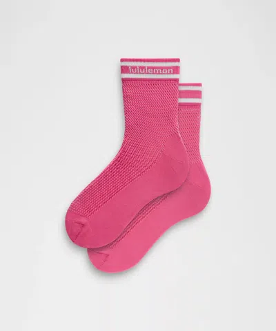 Lululemon Unisex Open Knit Quarter Socks