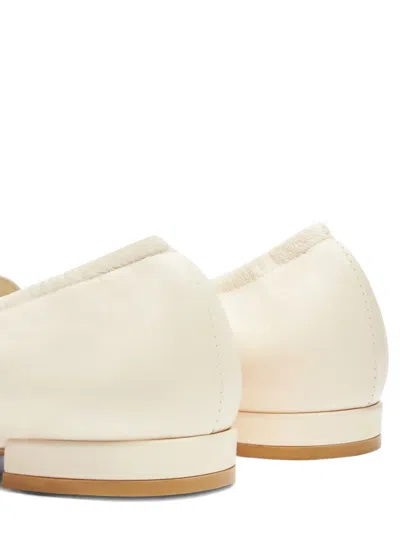 Stuart Weitzman Bow-detail Leather Loafers In White