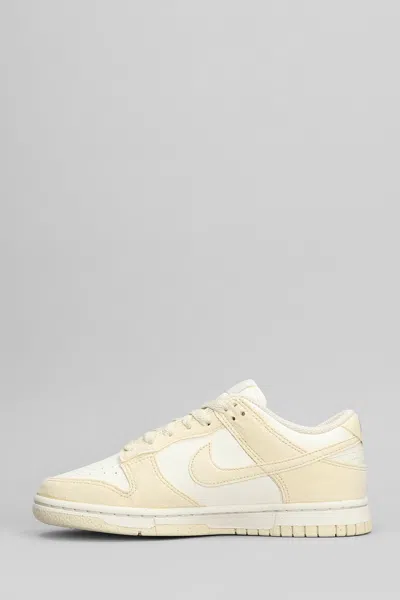Nike Dunk Low Sneakers In Beige Suede And Leather