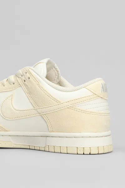 Nike Dunk Low Sneakers In Beige Suede And Leather