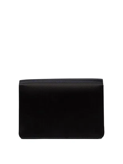 Amato Daniele Pouches
