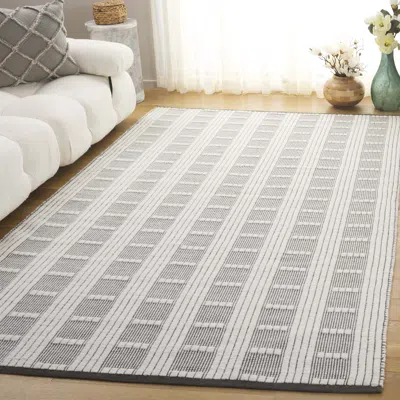 Safavieh Vermont Hand Made Area Rug, Olive / Ivory Contemporary Style In Gray