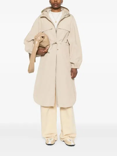 Moncler Laerte Parka Coat In Neutral