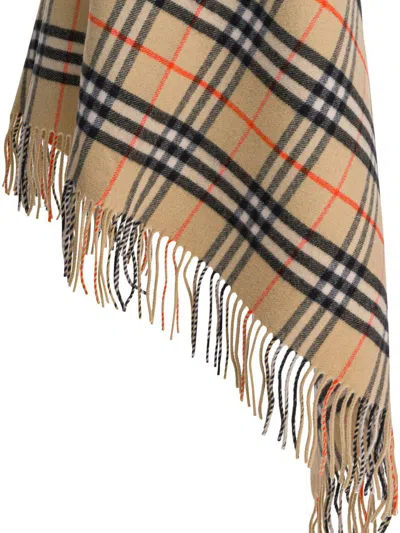 Burberry A:st Med Ch Bandana Cape:164786:a2021 In Neutral