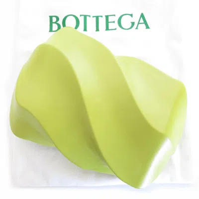 Pre-owned Bottega Veneta Leather Clutch Bag ()