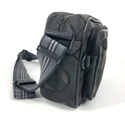 Pre-owned Burberry Black Gray Nylon Canvas Pochette Shoulder Bag ()