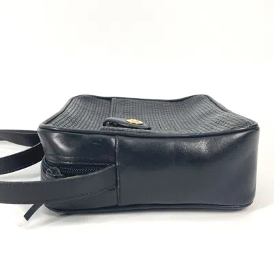 Pre-owned Celine Black Leather Pochette Shoulder Bag ()