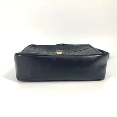 Pre-owned Celine Black Leather Pochette Shoulder Bag ()