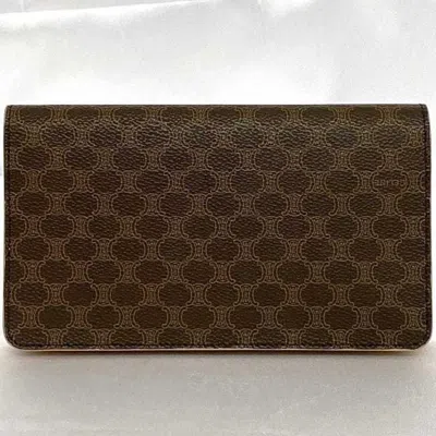Pre-owned Celine Macadam Brown Pvc Long Wallet (bi-fold) ()