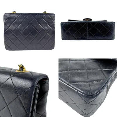 Pre-owned Chanel Black Gold Leather Metal Shoulder Bag ()
