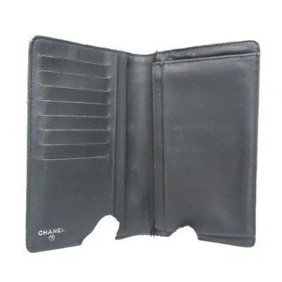 Pre-owned Chanel Boy  Dark Navy Leather Long Wallet (bi-fold) ()