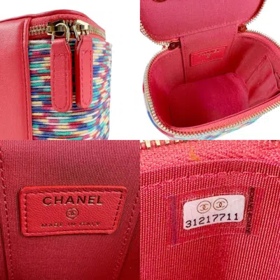 Pre-owned Chanel Multi-color Pink Cotton Leather Shoulder Bag ()