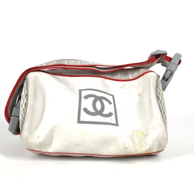 Pre-owned Chanel Red Color White Nylon Handbag Pouch Shoulder Bag ()