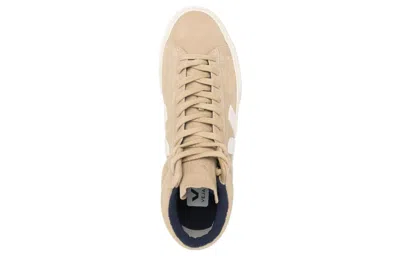 Veja Minotaur High-top 'khaki'