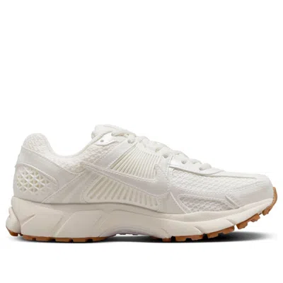 Nike (wmns)  Air Zoom Vomero 5 'sail Coconut Milk' In Neutral