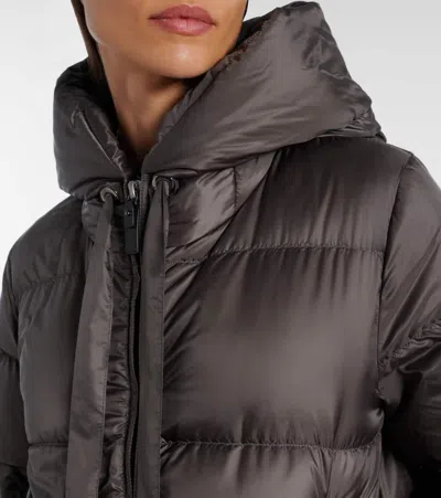 Max Mara Quilted Down Coat With Hood And Front Zipper Closure In Gray