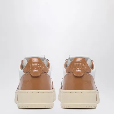 Autry Medalist Leather Low-top Sneakers In Brown