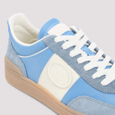 Valentino Garavani Upvillage Low Top Trainer In Crust Leather And Nylon