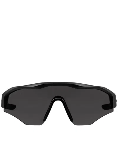 Gucci Eyewear Sunglasses Accessories In Black