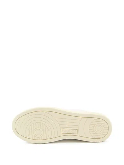 Autry Medalist Sneakers In Leather With Suede Inserts