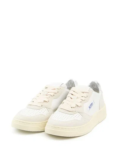 Autry Medalist Sneakers In Leather With Suede Inserts