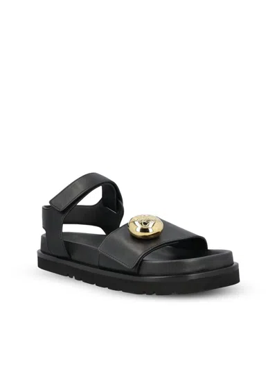 Loewe Women Pebble Sandals With Soft Calfskin Fussbett Sole In Black