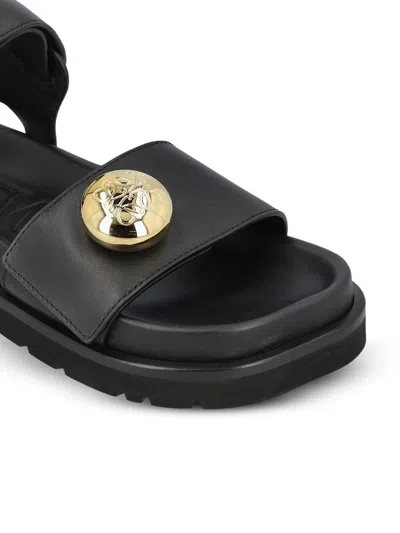 Loewe Women Pebble Sandals With Soft Calfskin Fussbett Sole In Black