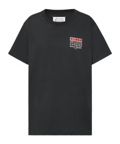 Maison Margiela Blingo Short-sleeved Black Cotton T-shirt. Graphic On The Front, Fou In Black