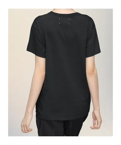 Maison Margiela Blingo Short-sleeved Black Cotton T-shirt. Graphic On The Front, Fou In Black