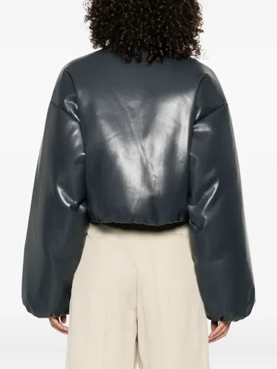 蓬松正面拉链夹克