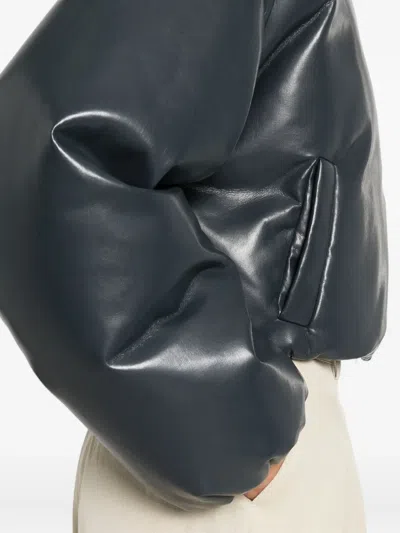 蓬松正面拉链夹克