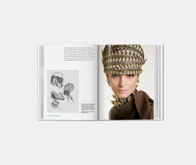 Taschen Valentino. A Grand Italian Epic In White