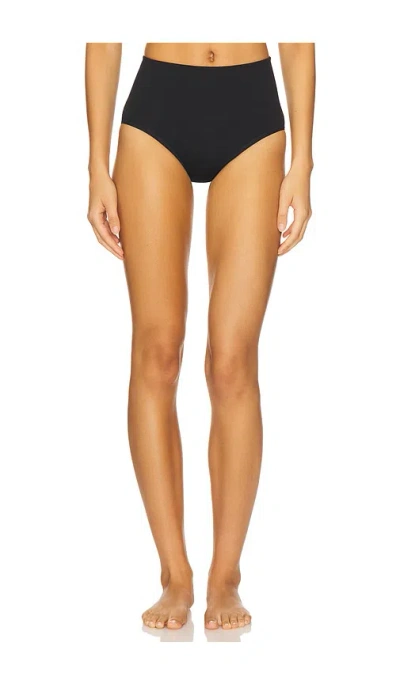 Yummie Liliana Comfortably Curved Shaping Thong In Black