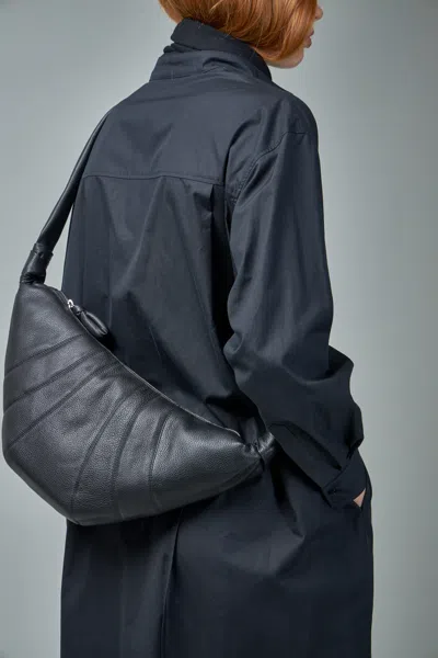 Lemaire Medium Croissant Bag Soft Grained Leather In Black