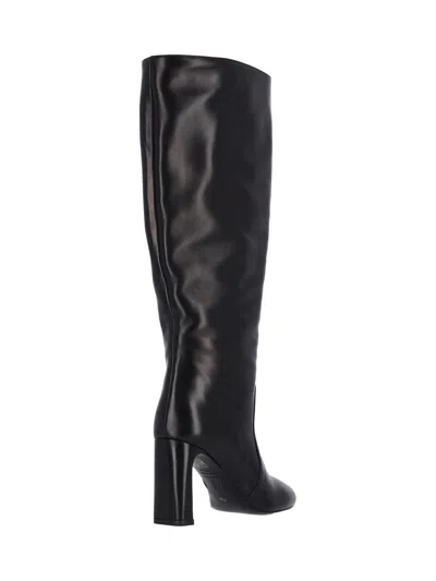 Stuart Weitzman Babette Leather Tube Boot In Black