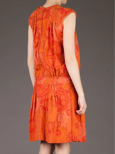 花卉针脚饰低腰连衣裙