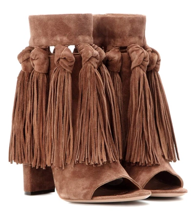 Chloé Tasselled Suede Ankle Boots In Soya Leige