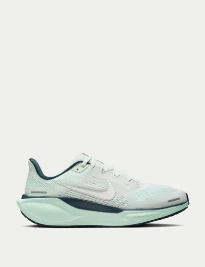 Nike Pegasus Easyon Running Shoe In Green