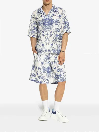 Alexander Mcqueen Sneakers Oversize In Pelle Bianca E Talloncino In Pelle Scamosciata Blu Avio In White